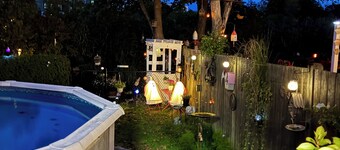 In home mini wing private space. 💜Stay at Hal's Salem, MA