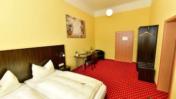 1 chambre, bureau, Wi-Fi, draps fournis