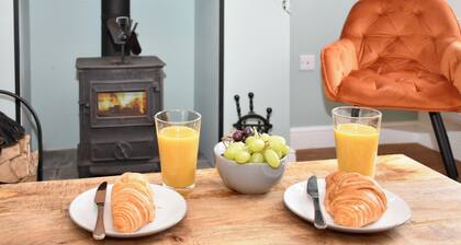 Village Life, Cosy yet Spacious Home