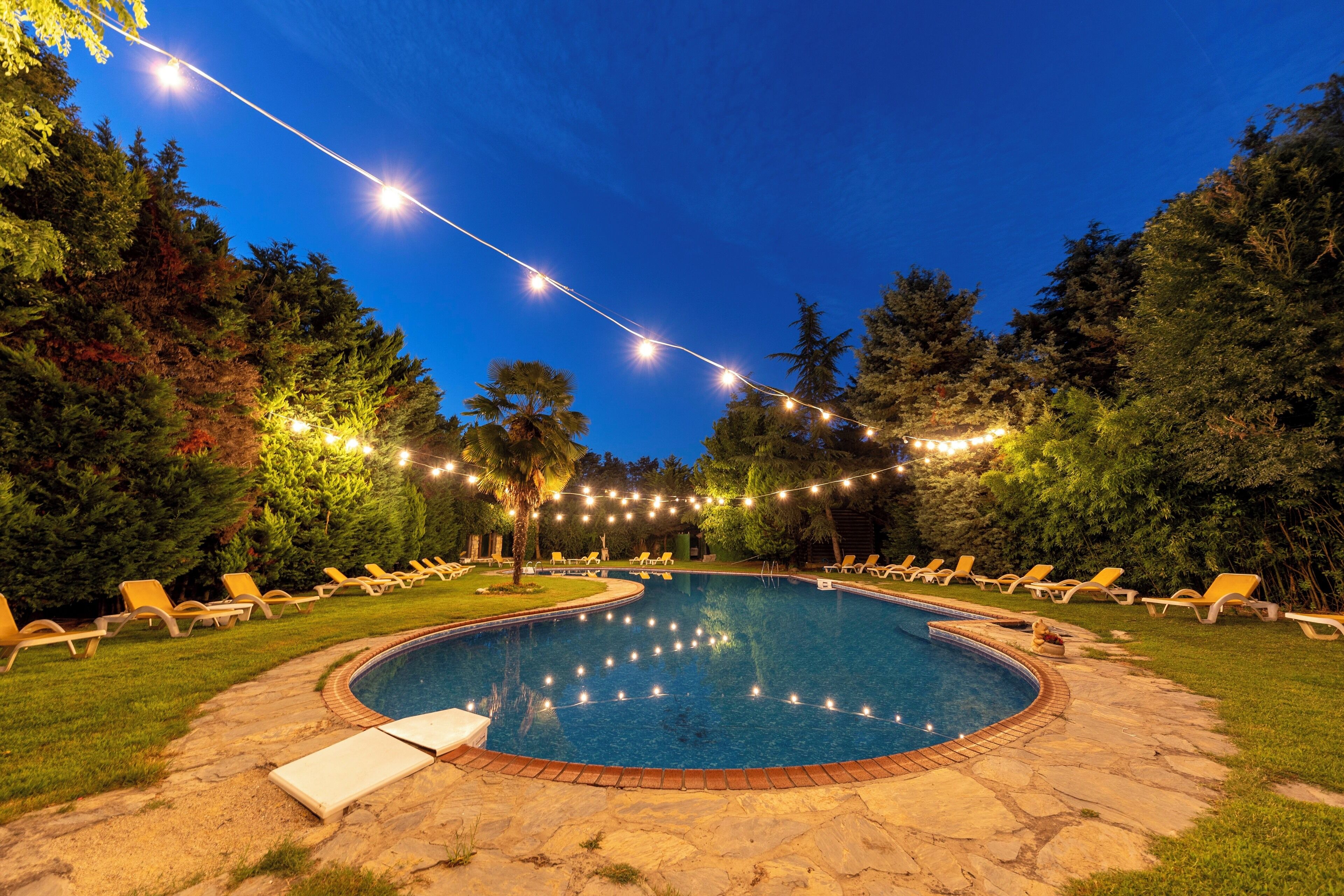 Seasonal outdoor pool