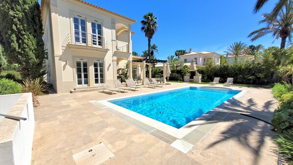 Exterior - Luxury 4 bed and 4 Baths With Optional Pool Heating (Loulé)