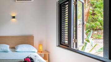 3 Schlafzimmer, Reisekinderbett, kostenloses WLAN, Bettwäsche