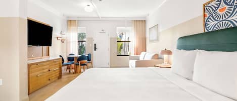 Villa - 2 sovrum | Individuell inredning, arbetsyta för laptop och mörkläggningsgardiner