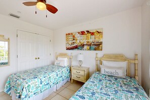 4 Schlafzimmer, Bügeleisen/Bügelbrett, Internetzugang, Bettwäsche