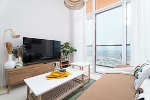 Leilighet – deluxe, balkong | Oppholdsområde