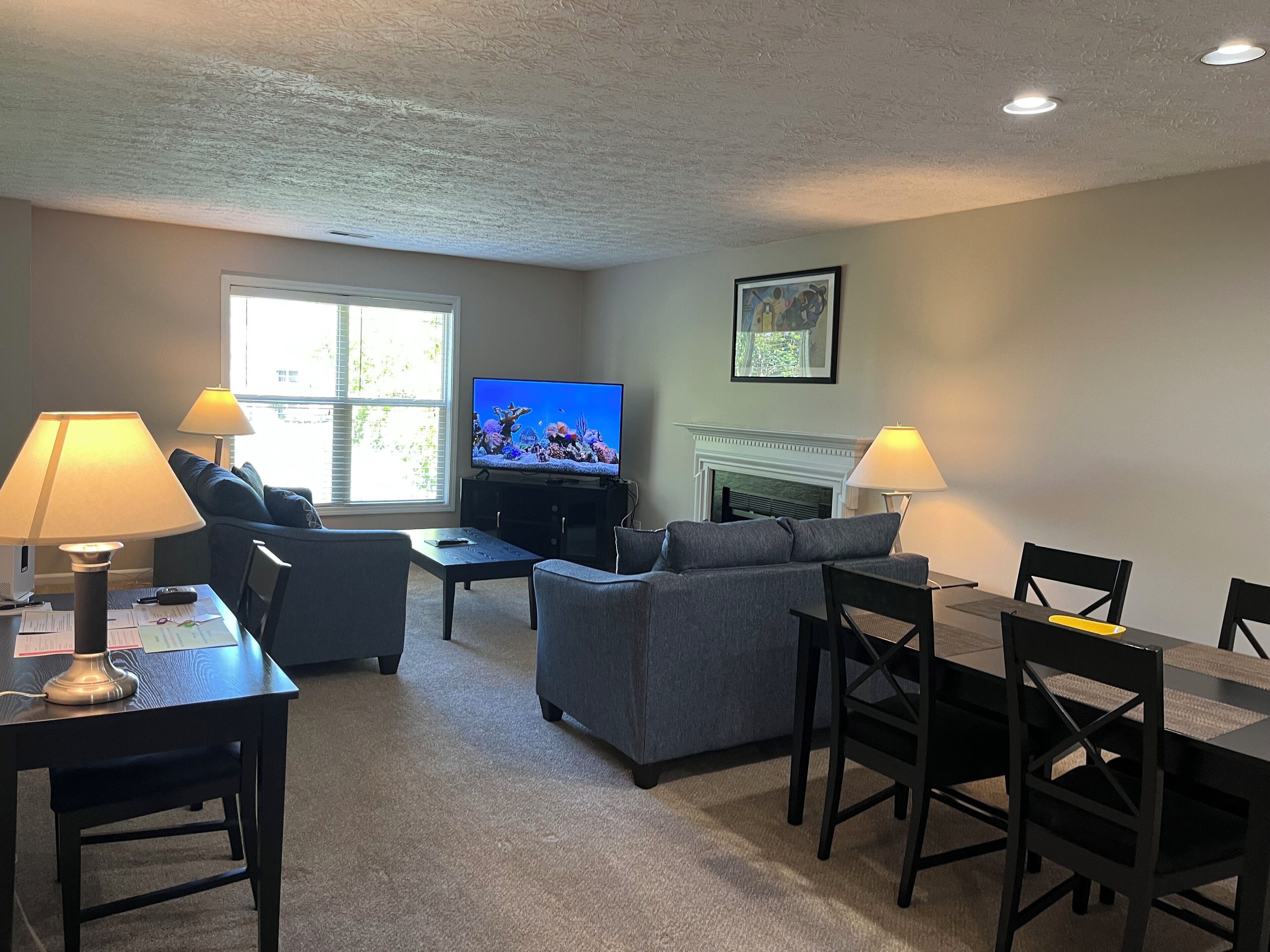 Cozy 2-bedroom corporate apartment in enjoyable Dublin with fitness room, WiFi