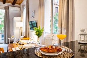 Dining - BARCELONETA BEACH STUDIO 11 (Barcelona)