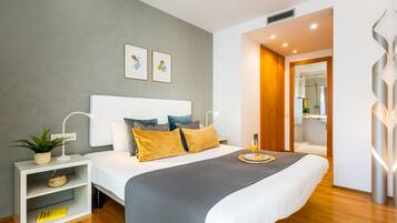 1 slaapkamer, een strijkplank/strijkijzer, gratis wifi, beddengoed