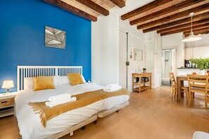1 bedroom, iron/ironing board, free WiFi, bed sheets - BARCELONETA BEACH STUDIO P2 (Barcelona)