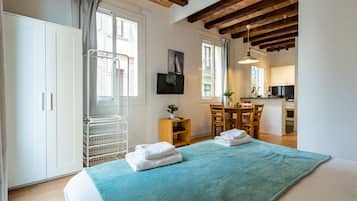 1 bedroom, iron/ironing board, free WiFi, bed sheets
