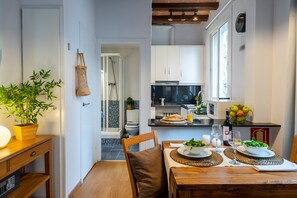 Fridge, microwave, oven, stovetop - BARCELONETA BEACH STUDIO 22 (Barcelona)