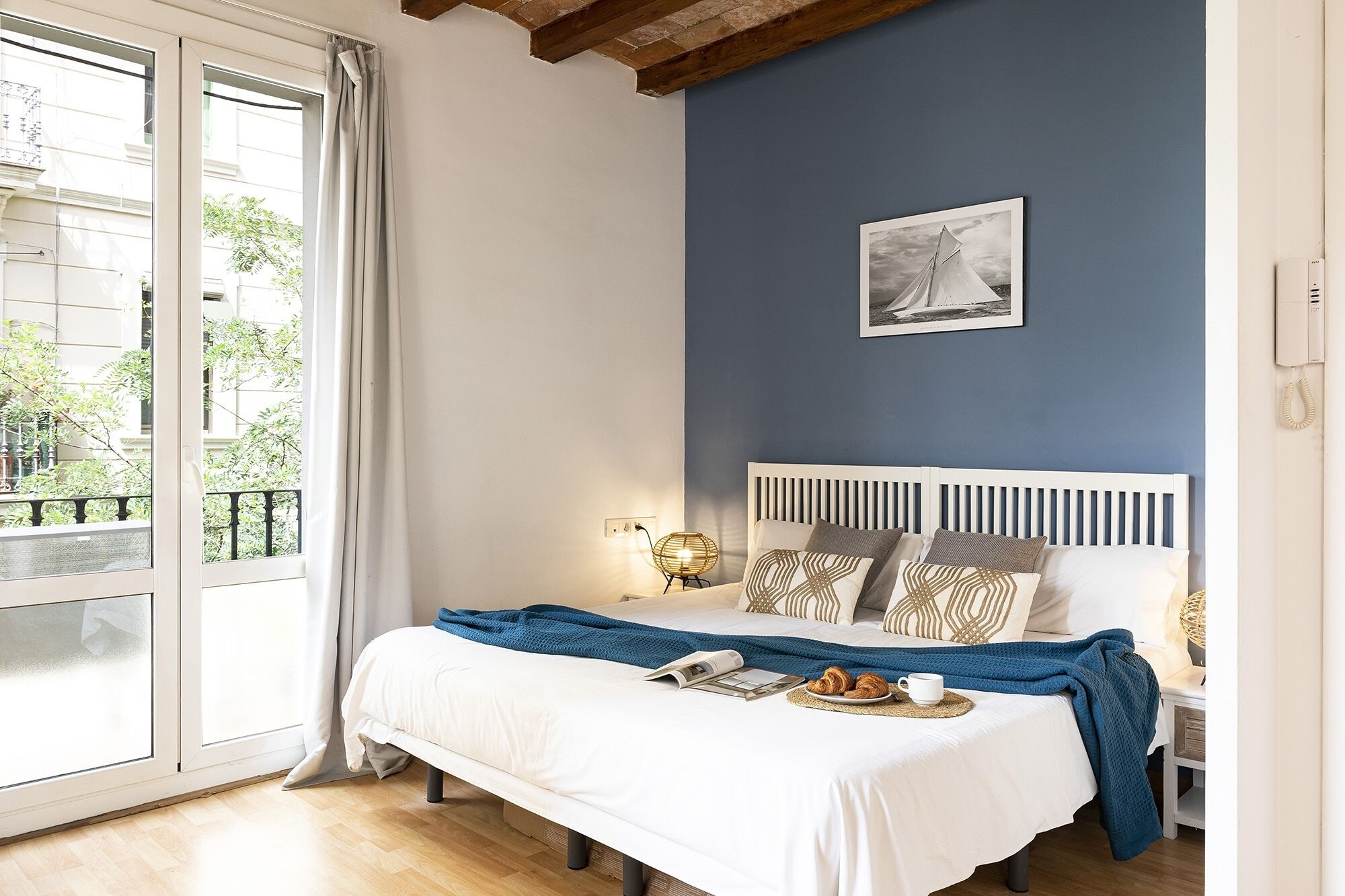 1 chambre, fer et planche à repasser, Wi-Fi gratuit, draps fournis