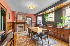 تناول الطعام