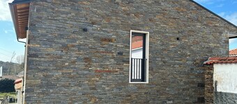Cozy retreat in typical  TrÁs-os- Montes house in SAlselas Village at ´CASA MÃE'