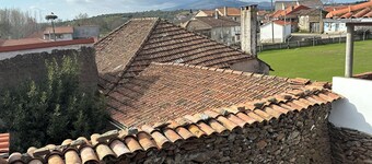 Cozy retreat in typical  TrÁs-os- Montes house in SAlselas Village at ´CASA MÃE'