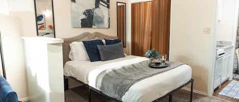 1 bedroom, iron/ironing board, WiFi, bed sheets