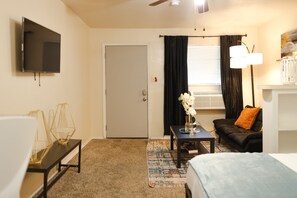 1 bedroom, desk, iron/ironing board, free WiFi