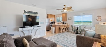 Beachfront, dog-friendly condo in Flagler Beach!