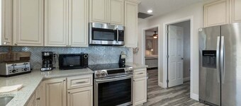 Beachfront, Pet Friendly-Flagler Beach!