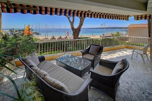 Property grounds - Immogroom - terrace - sea view - 1min from beach (Cannes)