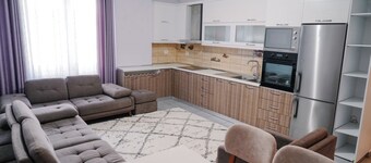Apartment Near Downtown