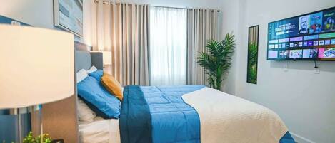 5 habitaciones, tabla de planchar con plancha y wifi gratis