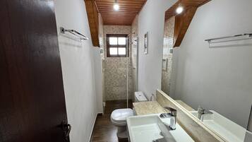 Apartamento City | Baño