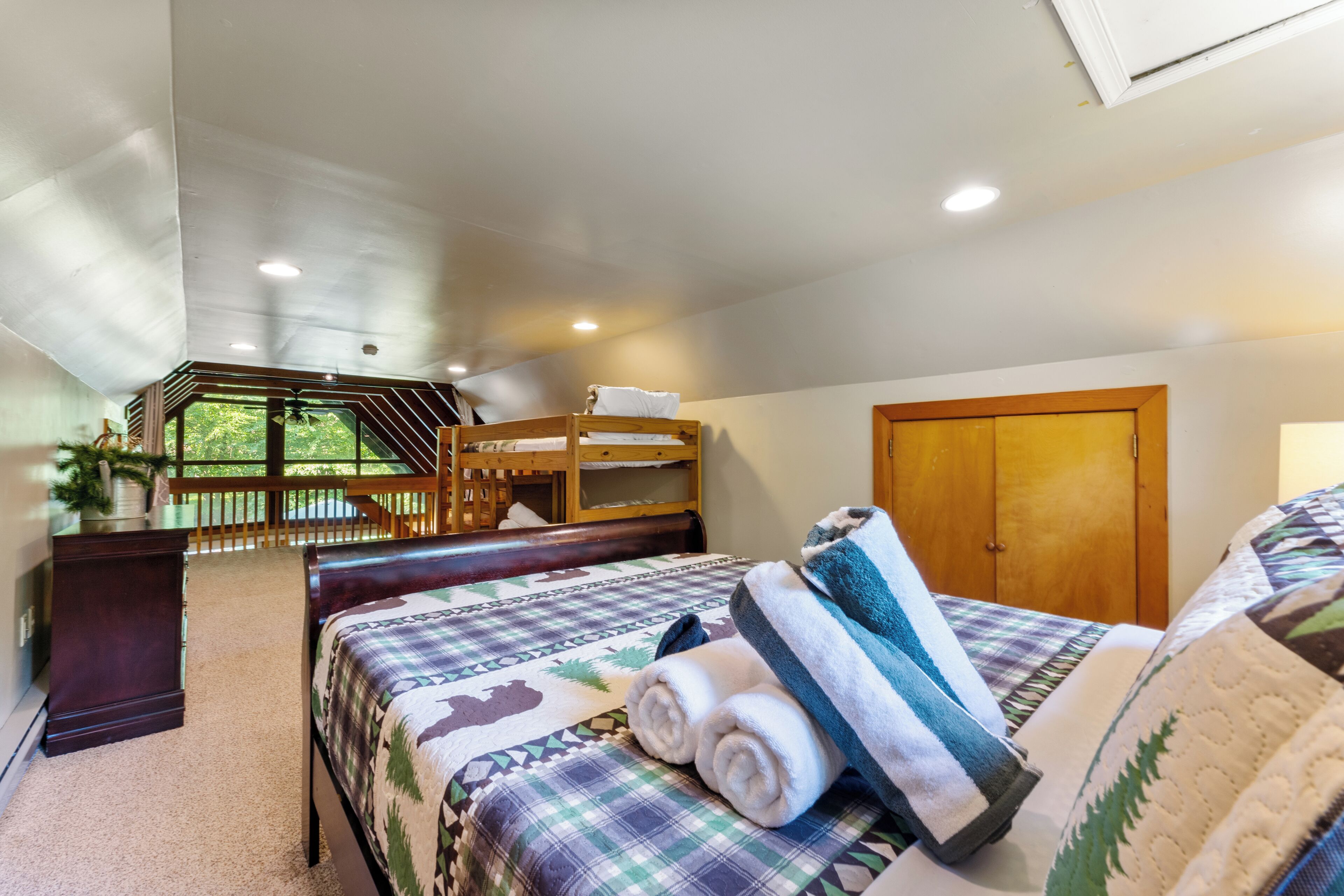 3 chambres, fer et planche à repasser, lit parapluie, Wi-Fi