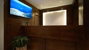 Reception - HOTEL DORSETT (Madrid)