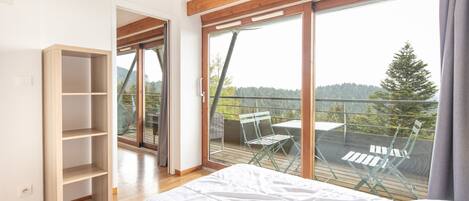 3 makuuhuonetta, Wi-Fi