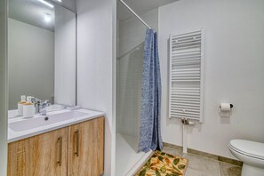 Hair dryer, towels - Sweet Green - T2 avec balcon à Toulouse (Castanet-Tolosan)