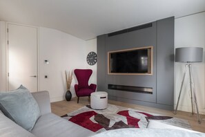 Apartamento (2 Bedrooms) | Zona de estar