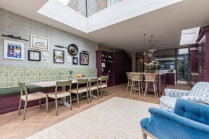 Apartment (5 Bedrooms) | Living area | Toys - Westover Road III by Onefinestay (London)