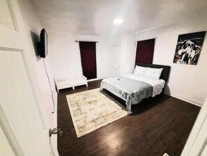 3 Schlafzimmer, Bügeleisen/Bügelbrett, kostenloses WLAN, Bettwäsche