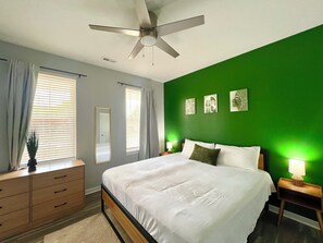 5 quartos, ferros/tábuas de passar roupa, Wi-Fi, roupa de cama