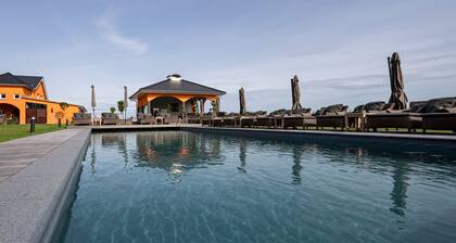 Residenz Kubitzer Bodden-ihre Ruhe Oase nur für Erwachsene-mit Pool und Fitness