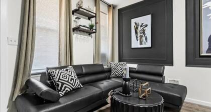 Cozy & Stylish/Pool Table & Fun