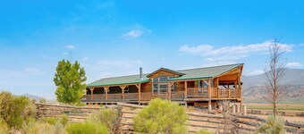 Remote Kingston Cabin w/ Mtn Views: Fish & ATV!