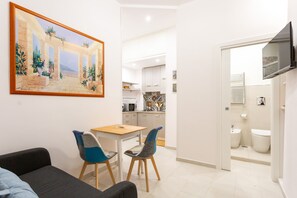 1 bedroom - Sanseverino Apartment (Naples)