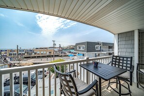 Outdoor dining - Almost Beachfront 2BR Condo/Ocean Views, Pool & Elevator in the Heart of OCNJ (Ocean City)