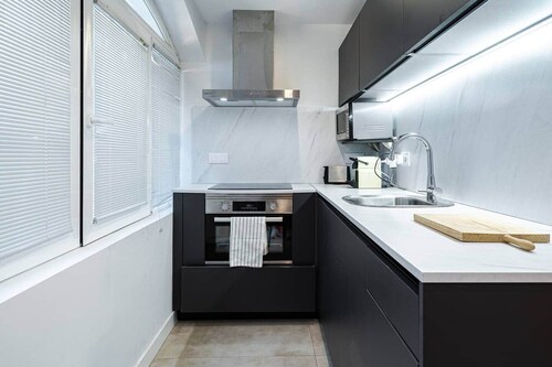 Apartamento Recién Reformado en las 4 Torres + IE