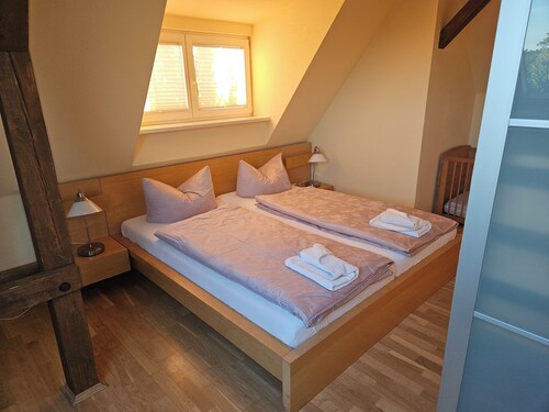 Ferienwohnung in ruhiger Wohnsiedlung, nah am Markkleeberger See