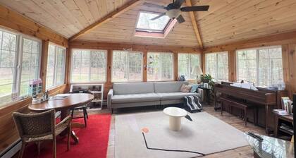 Family-Friendly Home in a Private Lake