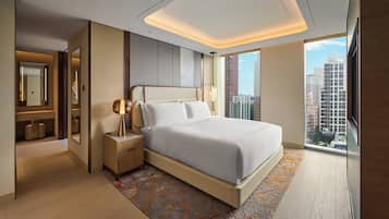 Suite, 1 King Bed (Midtown) | Premium bedding, down comforters, pillowtop beds, minibar