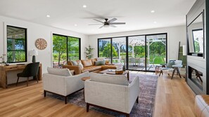 TV connectée, cheminée