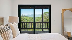 3 chambres, fer et planche à repasser, Wi-Fi gratuit, draps fournis