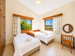4 bedrooms, WiFi