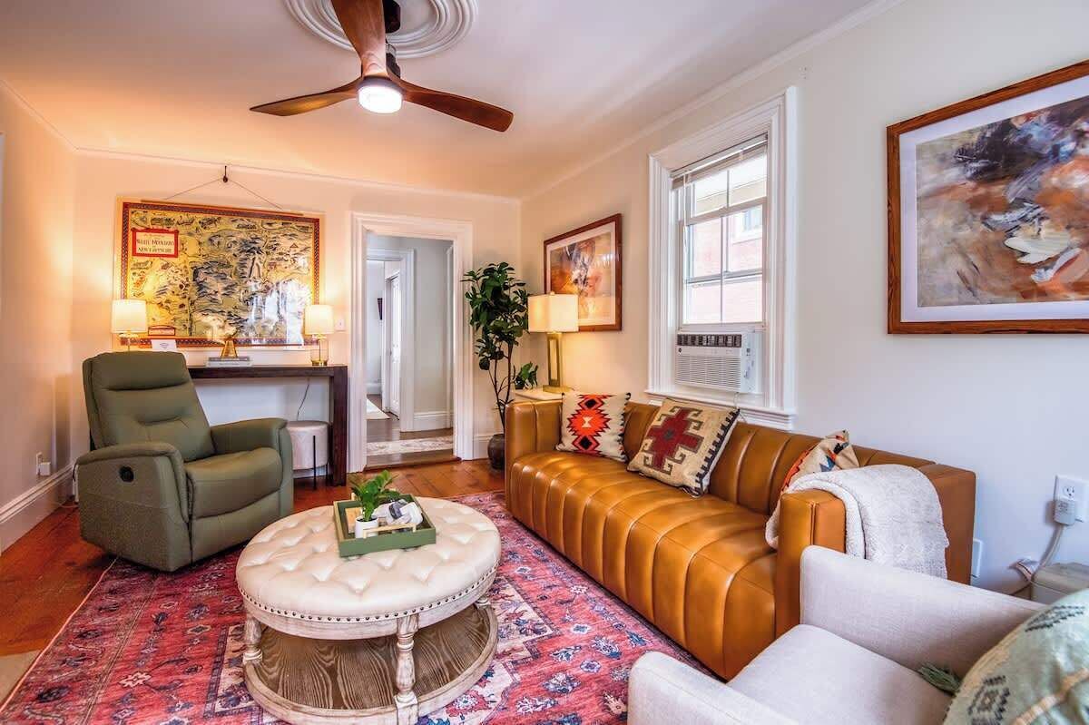 Tv, videospil, bøger, kontorer