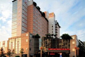 Sınıflandırılmamış resim, 60 üzerinden 4, düğme
