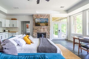 1 bedroom, desk, iron/ironing board, travel crib